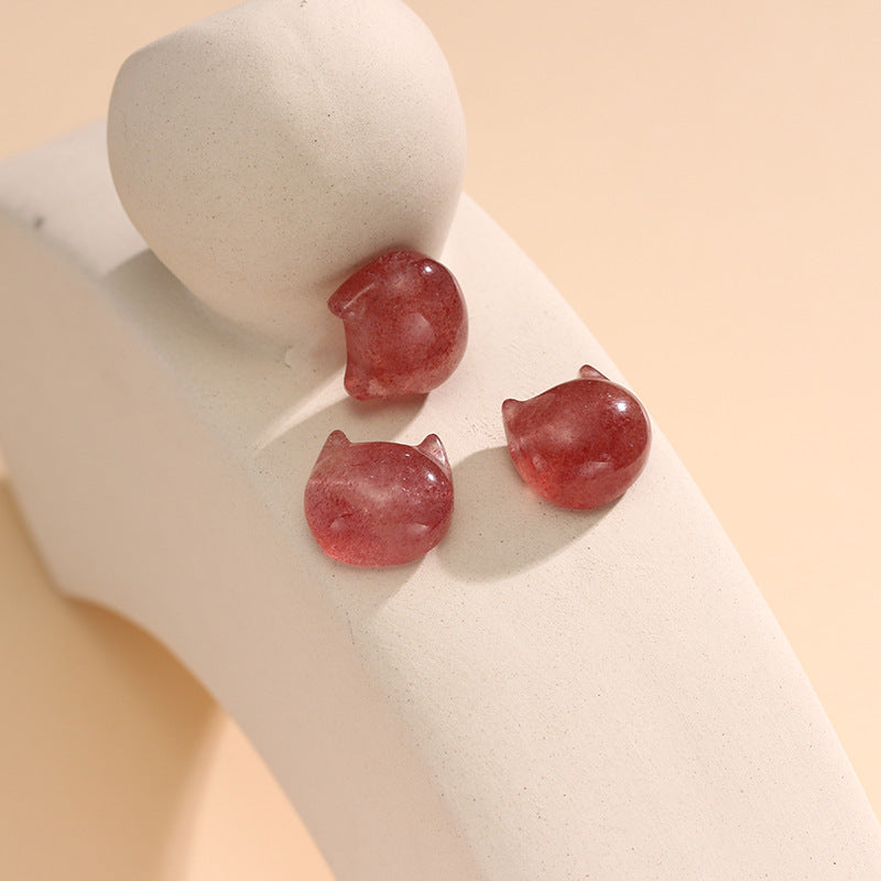 Natural Strawberry Crystal Cat Face Modeling
