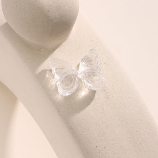 Pure Natural White Crystal Butterfly Wing Shape High Light Transmission